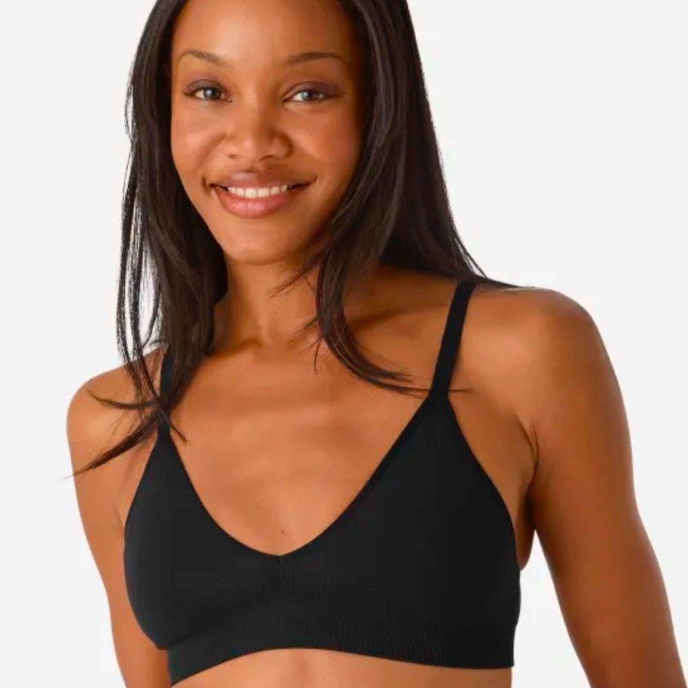 New, Bombas women’s seamless  bralette. XS/S